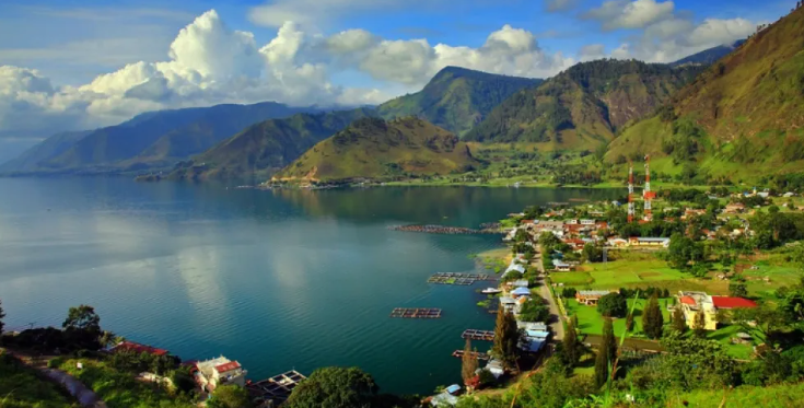 Review Wisata Tentang Danau Toba, Medan
