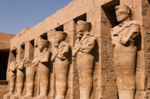 Wisata Sejarah Kuno di Luxor, Kota Seribu Kuil