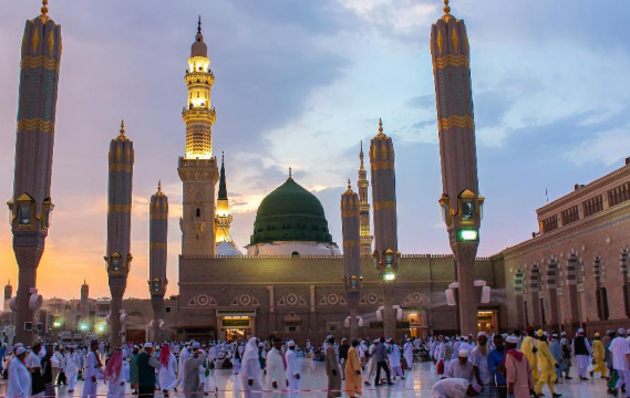 Masjid Nabawi Wisata Spiritual Favorit Jamaah Dunia