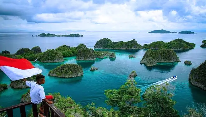 Wisata Raja Ampat Review Surga Kecil Jatuh ke Bumi Papua